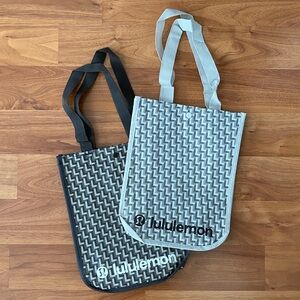❤️ Two Brand New Lululemon Small Holiday Tote Bags